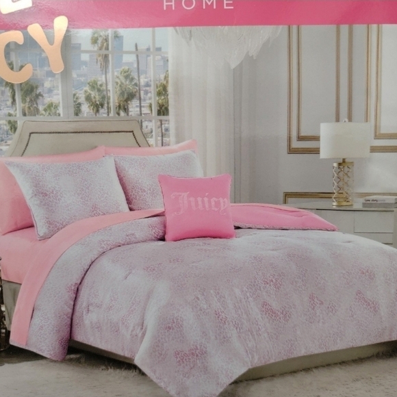 Juicy Couture QUEEN Pink Leopard Satin 8 Piece Comforter and Sheets Set - Picture 6 of 6